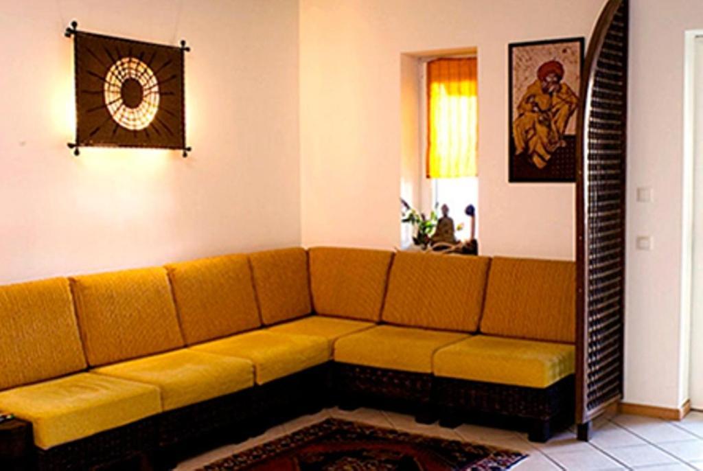 Garni Cremona Bed & Breakfast Бресаноне Екстериор снимка