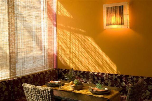 Garni Cremona Bed & Breakfast Бресаноне Екстериор снимка